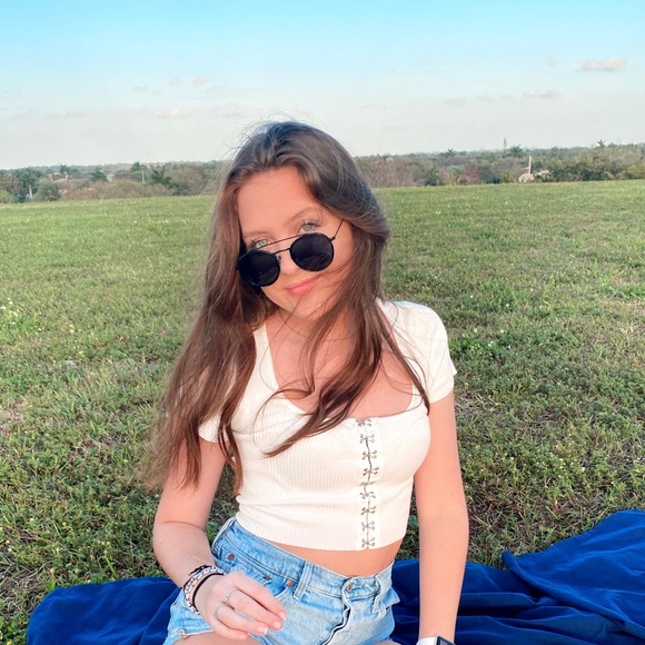 katieeee15